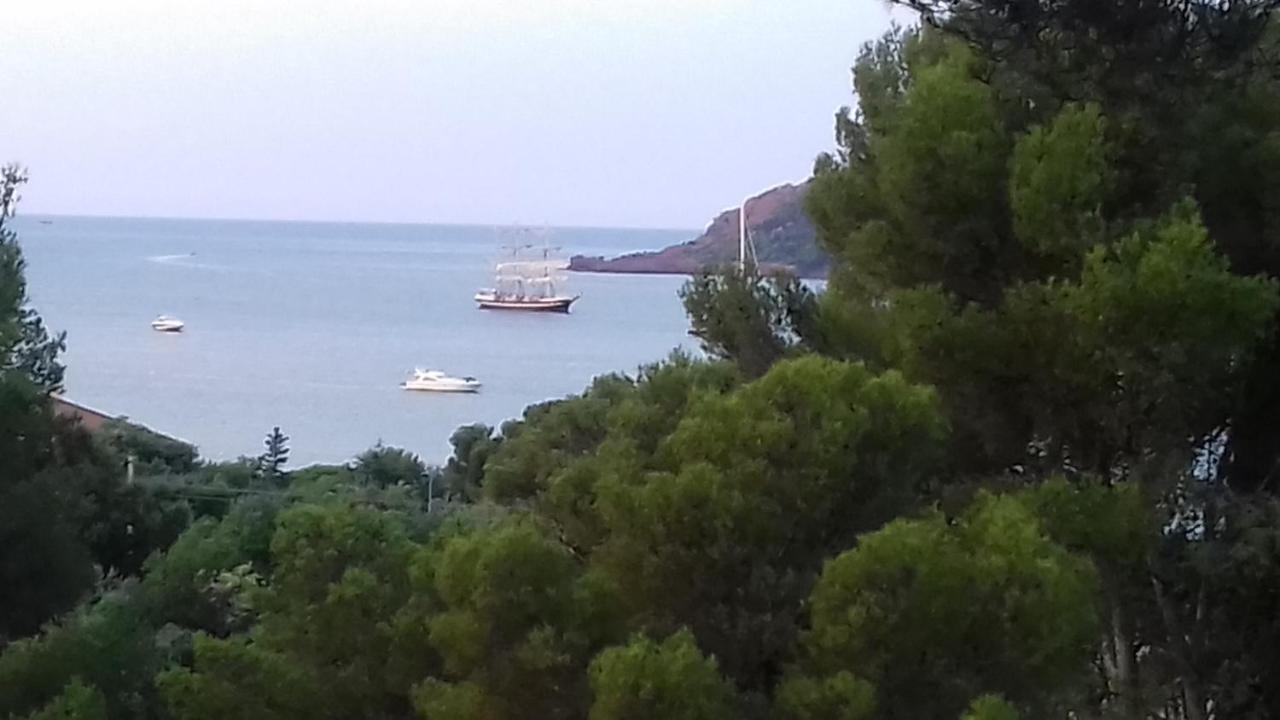 La Pequenita Βίλα Saint-Raphaël Εξωτερικό φωτογραφία